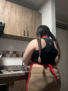 PortuPAWG online show from January 7, 12:02 am