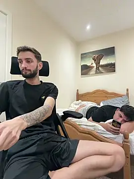 mixedcouplee69 online show from December 16, 9:31 pm