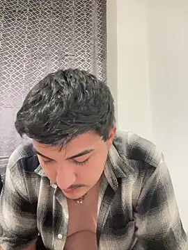 mixedcouplee69 online show from April 1, 4:35 am