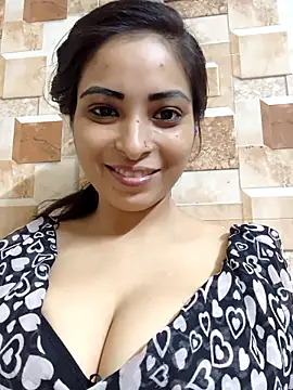 QUEEN-ADITI online show from September 16, 2:01 am