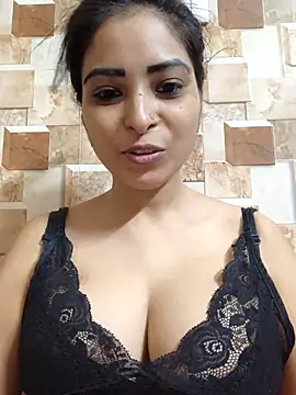 QUEEN-ADITI online show from September 24, 2:26 am