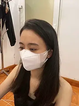 Mochi21 online show from October 4, 3:15 am