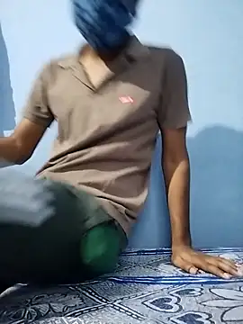 YourTarzan online show from September 13, 2:44 am