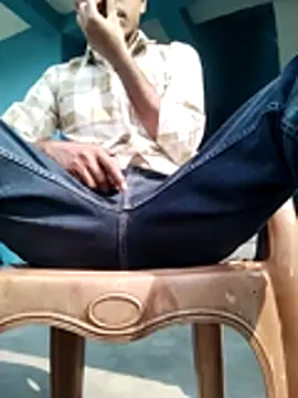 YourTarzan online show from November 9, 6:44 am