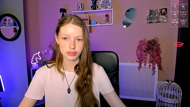 Snapshot of khloebeauty chatting on May 8, 5:46 am khloebeauty online show from May 8, 5:46 am