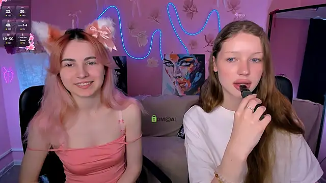 Snapshot of khloebeauty chatting on May 23, 9:35 am khloebeauty online show from May 23, 9:35 am