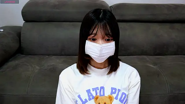 Snapshot of yua____chan chatting on September 30, 1:21 am yua    chan online show from September 30, 1:21 am