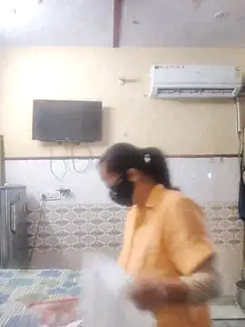 meenu bhabhi547 online show from April 22, 2:14 am