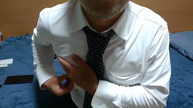 erosuke9 online show from January 14, 12:22 pm