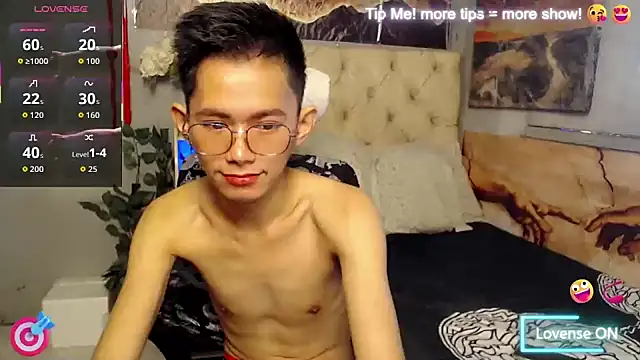 Snapshot of Skinny_CumLoader69 chatting on September 24, 11:52 pm Skinny CumLoader69 online show from September 24, 11:52 pm