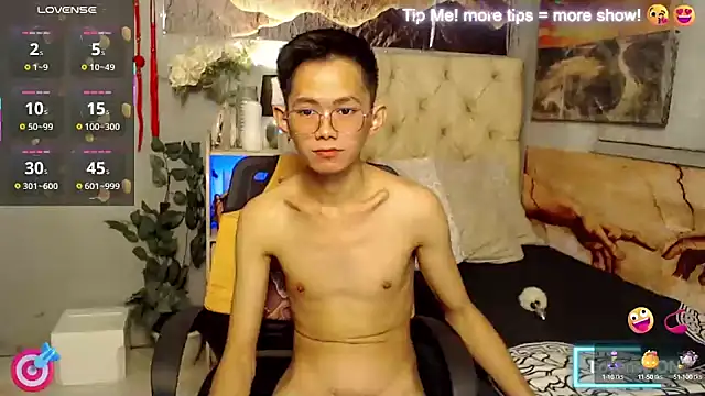 Snapshot of Skinny_CumLoader69 chatting on September 26, 2:43 pm Skinny CumLoader69 online show from September 26, 2:43 pm