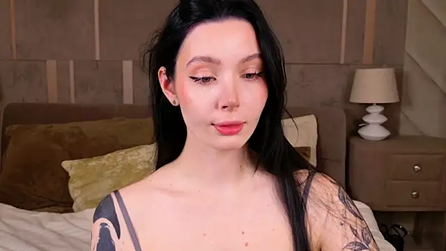 Goldy Stark online show from November 6, 8:43 pm