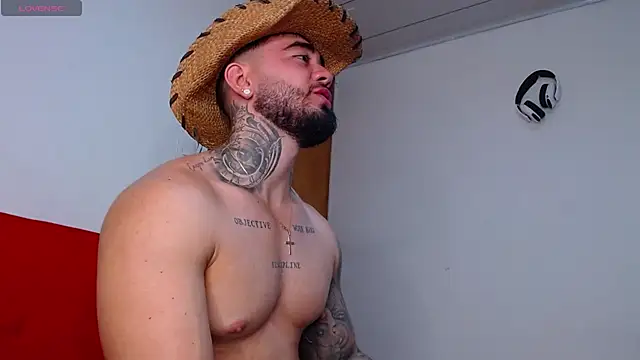 tommyblessd1 online show from October 29, 8:43 pm