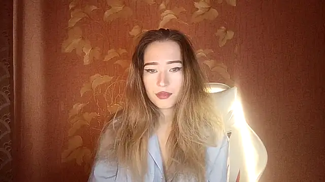 Snapshot of Awora_Wolf chatting on September 18, 8:27 am Awora Wolf online show from September 18, 8:27 am