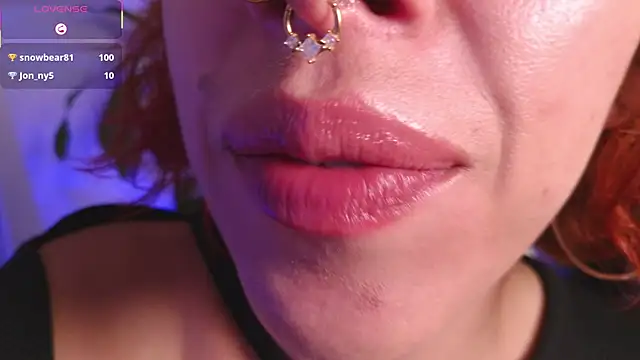 Snapshot of bri_von_dhara__ chatting on May 21, 7:21 pm bri von dhara online show from May 21, 7:21 pm