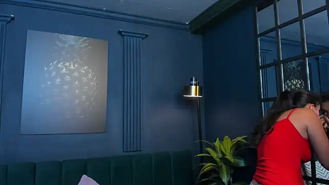 Snapshot of aliceandsia chatting on October 11, 4:22 am aliceandsia online show from October 11, 4:22 am