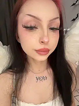 Snapshot of Lina_Thornton_ chatting on October 31, 10:55 pm Lina Thornton online show from October 31, 10:55 pm