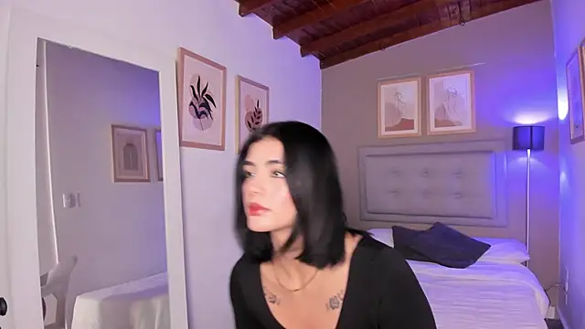 Samyscott  online show from September 27, 8:14 pm