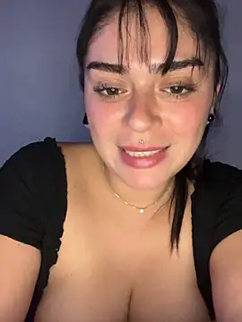 Snapshot of cami_lorena chatting on May 29, 2:53 am cami lorena online show from May 29, 2:53 am