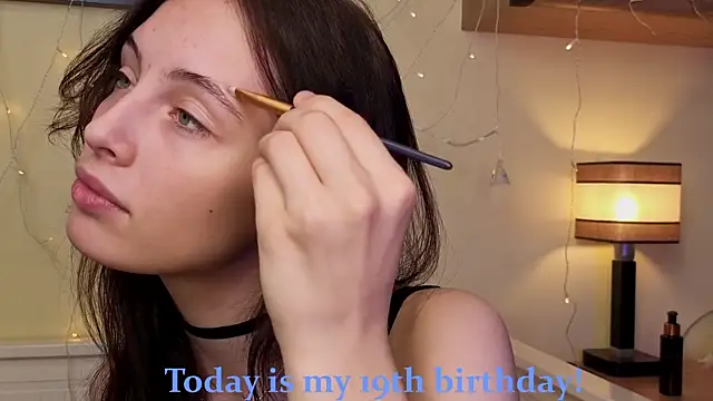 VernaWylie online show from October 11, 8:35 am