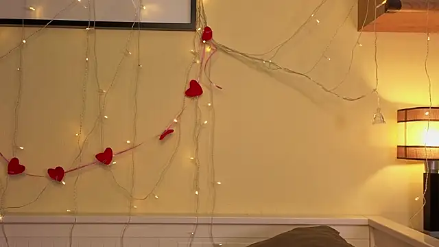 VernaWylie online show from October 18, 8:15 am