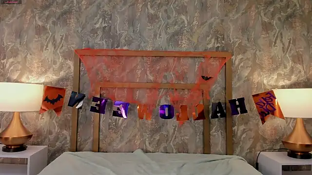 DannaBelucci online show from October 30, 11:55 am