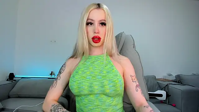 Sweet Soffi online show from December 22, 2:52 am