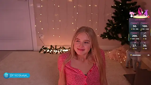 Miablueye online show from December 20, 3:41 pm