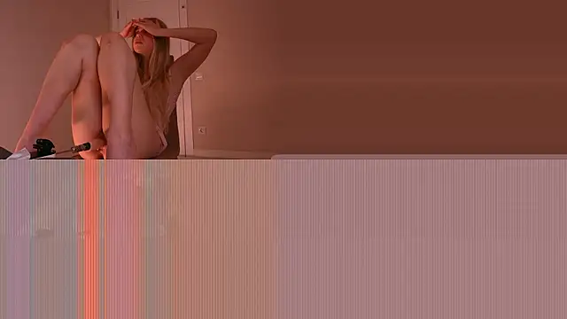 Miablueye online show from July 11, 4:53 pm