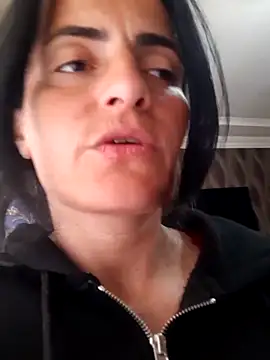 Snapshot of Gecenin_Kralicesi chatting on April 29, 9:57 am Gecenin Kralicesi online show from April 29, 9:57 am
