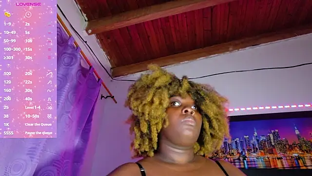 ebony NeighborMoans online show from March 7, 3:25 am