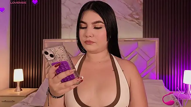 MiaaFarrel online show from April 20, 6:53 pm