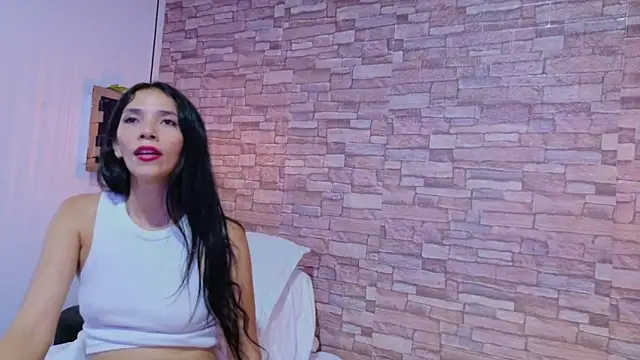 Martina thompson69 online show from February 13, 3:41 pm