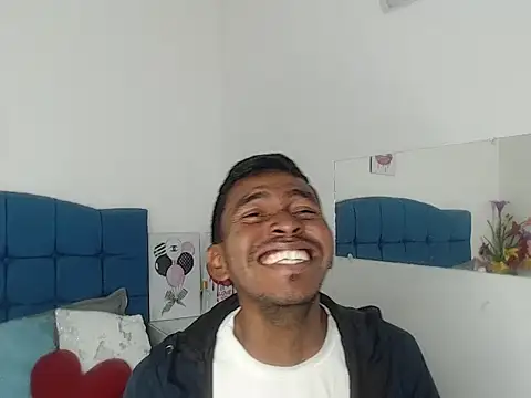 Snapshot of Adam_Morgan2 chatting on November 16, 3:12 am Adam Morgan2 online show from November 16, 3:12 am