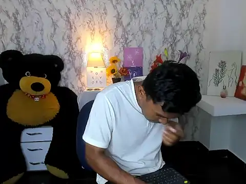 Adam Morgan2 online show from February 26, 9:25 pm