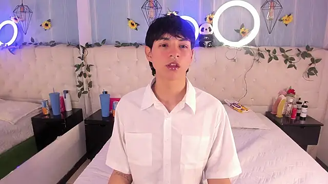 AleAurarashi online show from November 25, 3:17 am