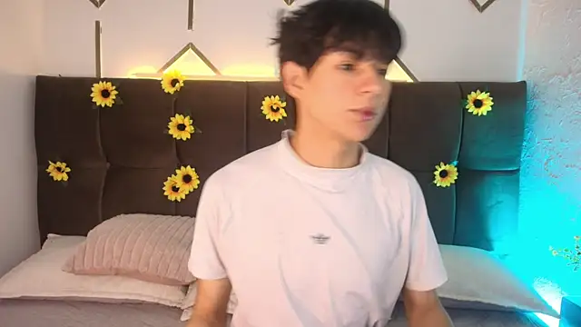 AleAurarashi online show from April 14, 11:05 am