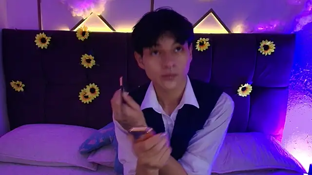 AleAurarashi online show from April 23, 12:04 pm