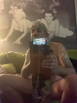 Hothotboyg online show from February 15, 7:51 am