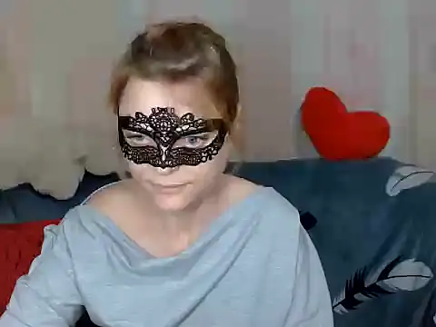 Miss Nona online show from November 24, 11:59 pm