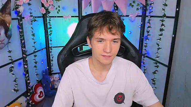 Ethan Rivers online show from September 13, 5:51 am