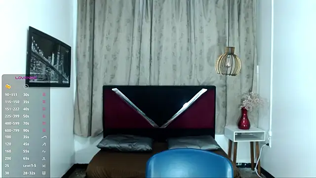 Snapshot of luisa__torres chatting on May 1, 3:22 am luisa torres online show from May 1, 3:22 am
