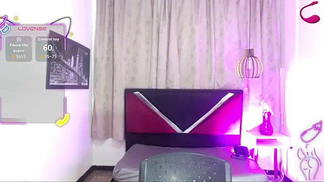 Snapshot of luisa__torres chatting on June 2, 3:19 am luisa torres online show from June 2, 3:19 am