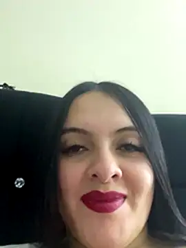 Snapshot of marianm29 chatting on December 5, 1:58 am marianm29 online show from December 5, 1:58 am