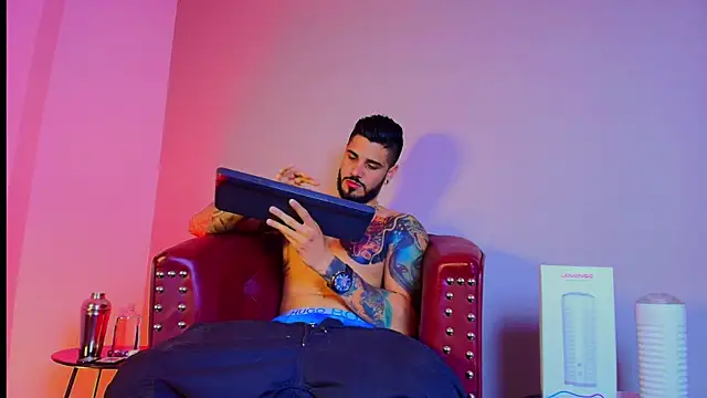 amodeus bael  online show from October 6, 1:47 am