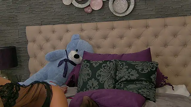 VannyFoxx online show from October 25, 6:57 pm