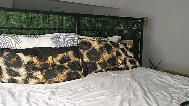 RyanStorm  online show from December 3, 10:19 pm