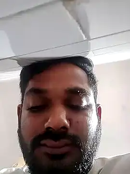 Snapshot of avi007p chatting on September 16, 6:36 am avi007p online show from September 16, 6:36 am