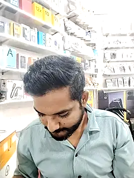 Snapshot of avi007p chatting on October 1, 12:55 pm avi007p online show from October 1, 12:55 pm