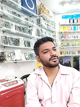 Snapshot of avi007p chatting on October 14, 8:48 am avi007p online show from October 14, 8:48 am